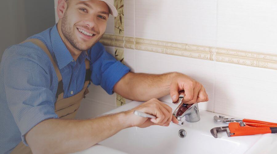Professional clogged drains services in Brooklyn, IA